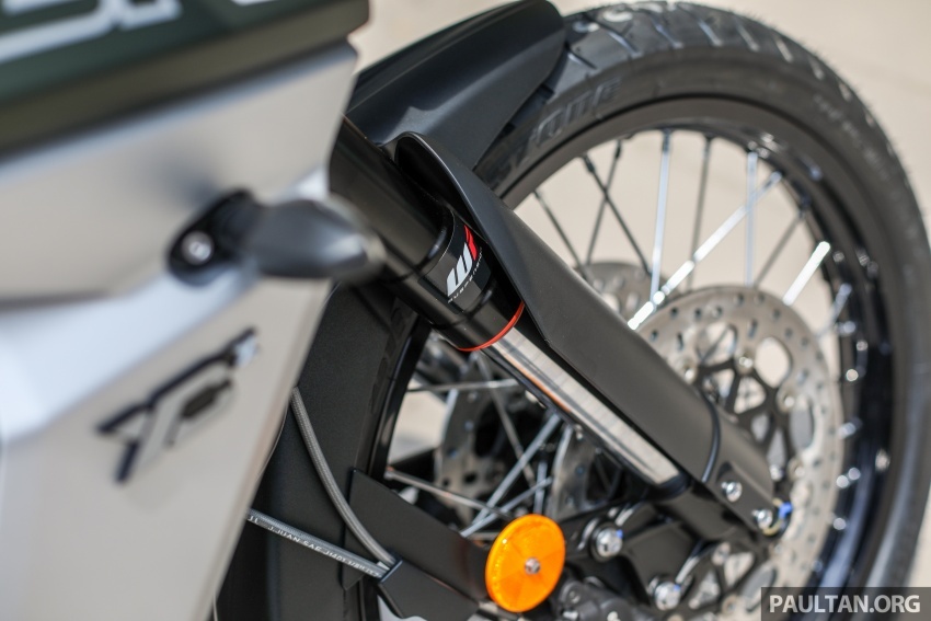 Triumph Tiger 800 XCx va XRx ra mat tai Malaysia anh 4