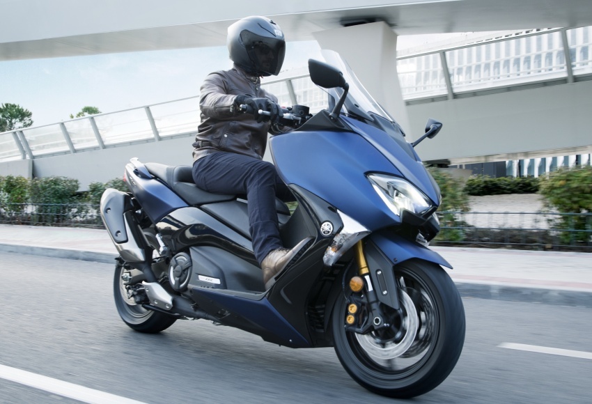 Yamaha TMax ra mắt phiên bản SX và DX ảnh 3 Yamaha TMax ra mat phien ban SX va DX anh 3