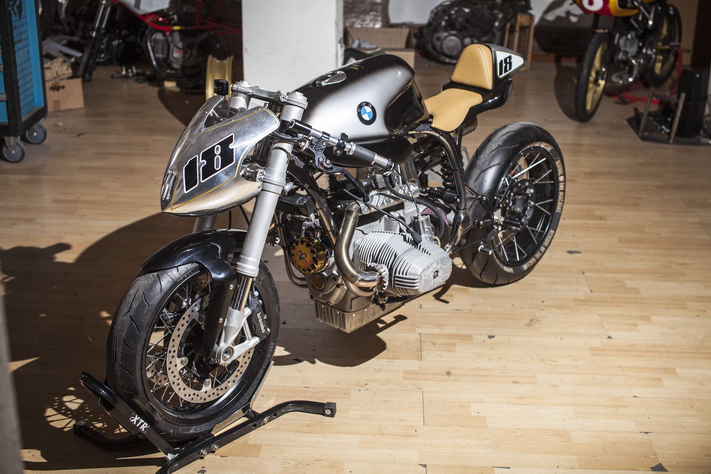 BMW R100 RS do kieu vien dan bac anh 10