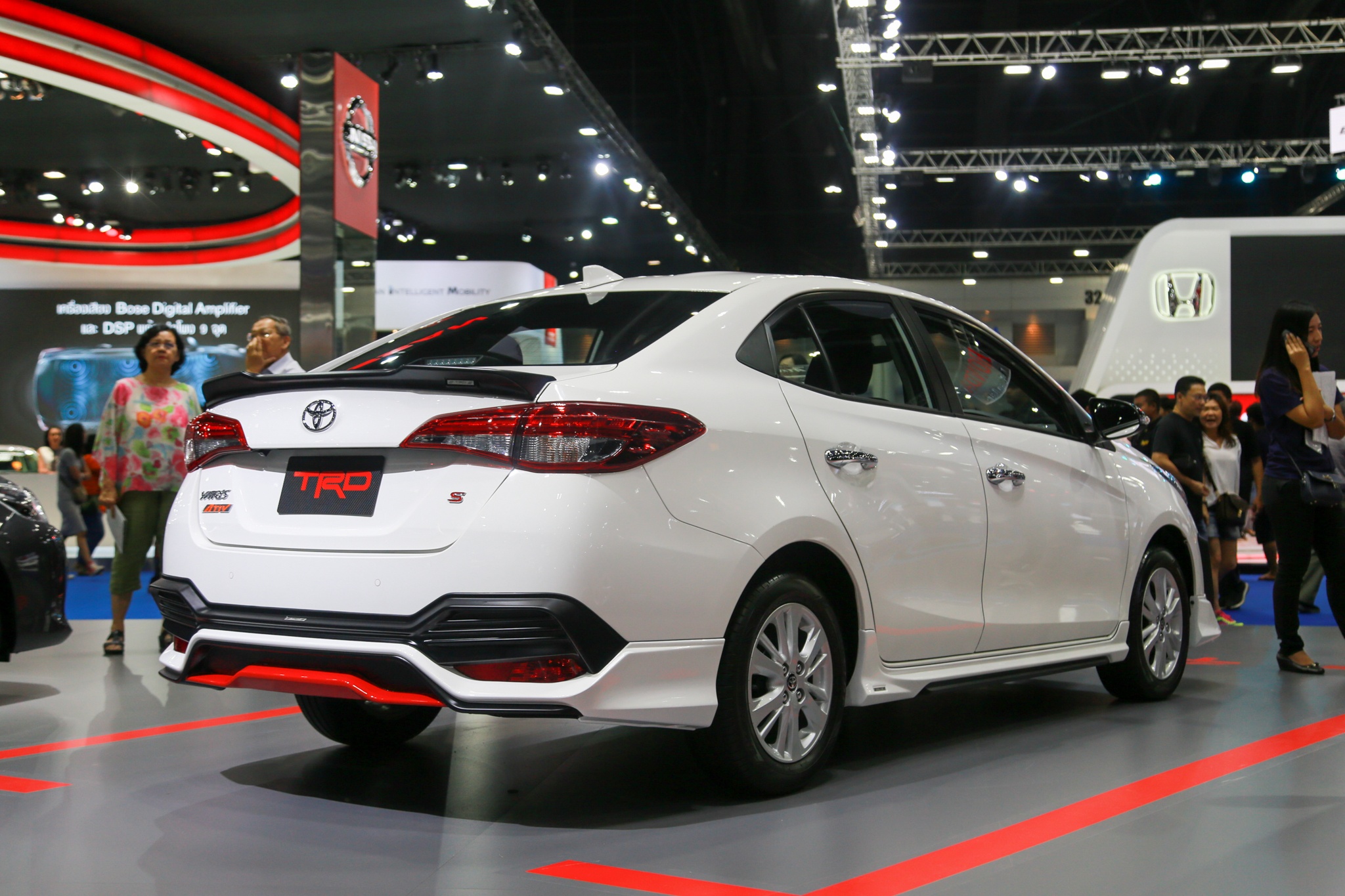 Toyota Vios TRD 2019 ra mắt tại Thái Lan ảnh 4 Toyota Vios TRD 2019 ra mat tai Thai Lan anh 4