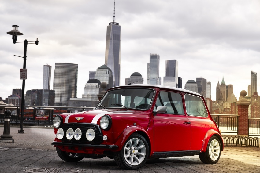 Classic Mini Electric ra mat tai New York anh 5
