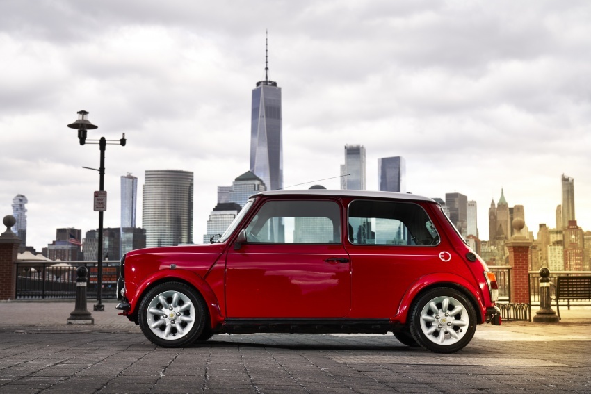 Classic Mini Electric ra mat tai New York anh 2