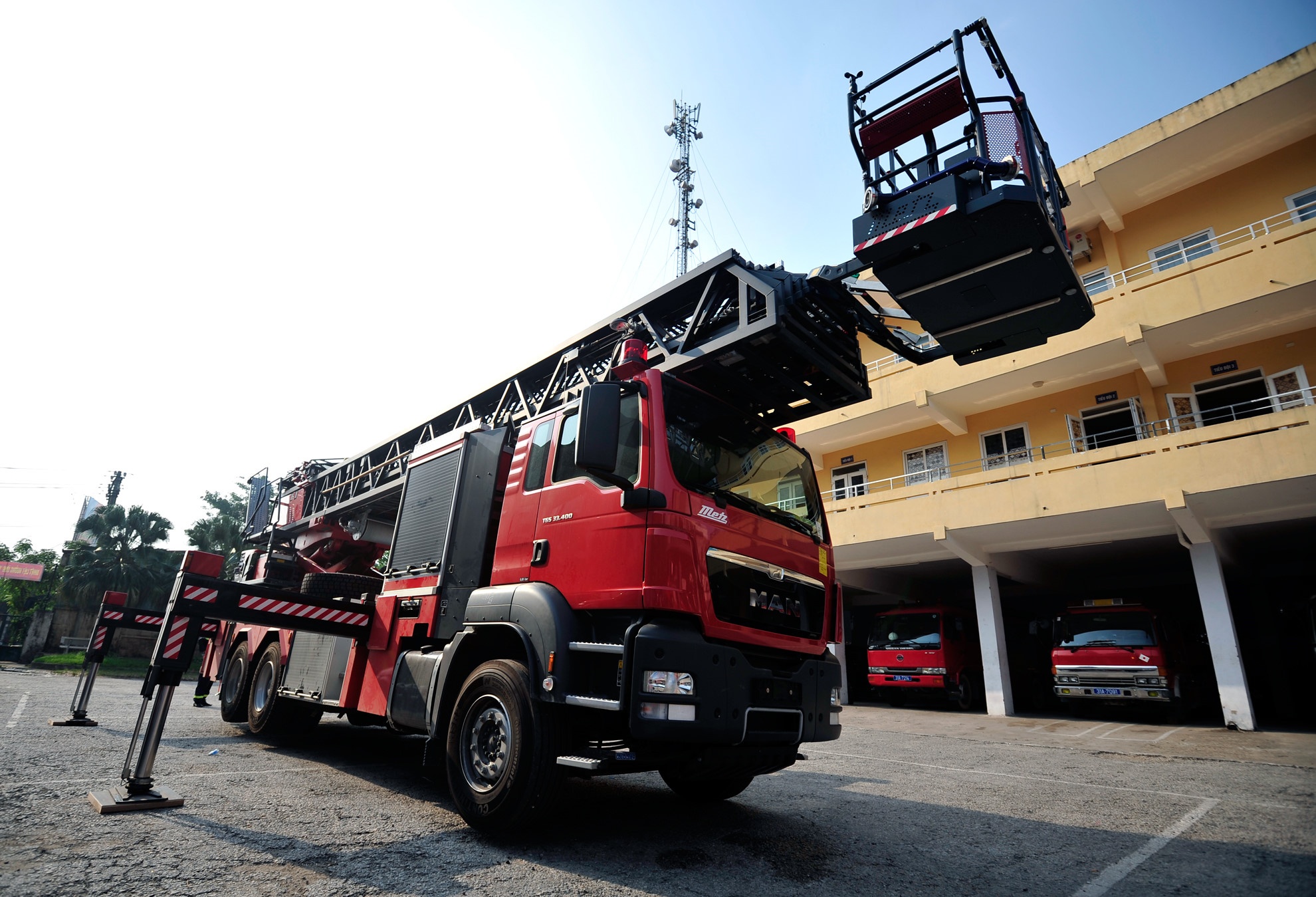 Nhung phuong tien cuu hoa hien dai nhat the gioi anh 4