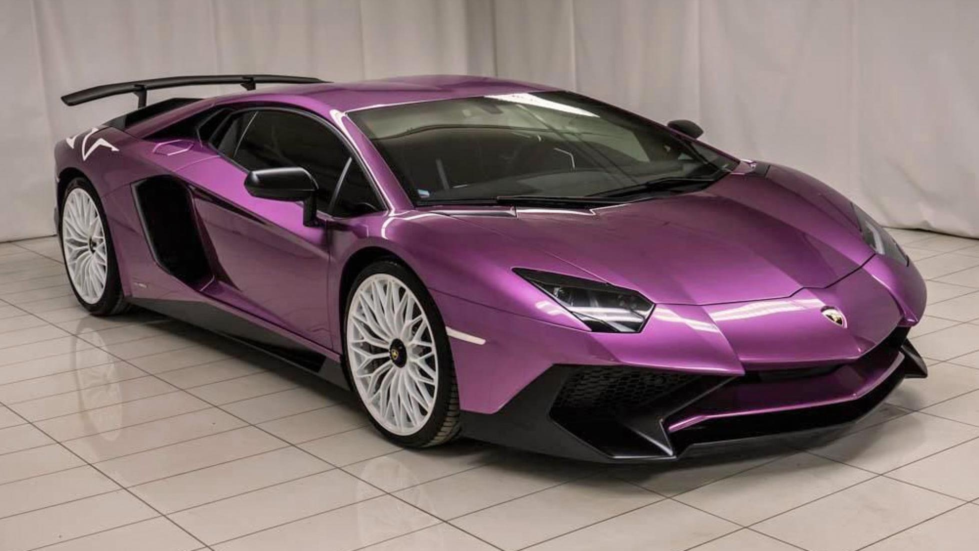 Lamborghini Aventador phien ban mau tim cuc hiem hinh anh