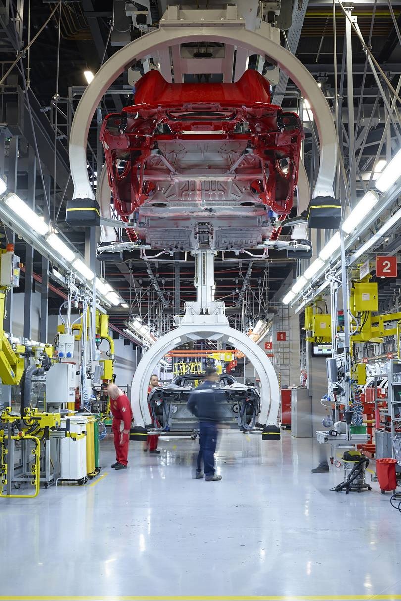 Tham nhap co so bi mat cua Ferrari anh 2