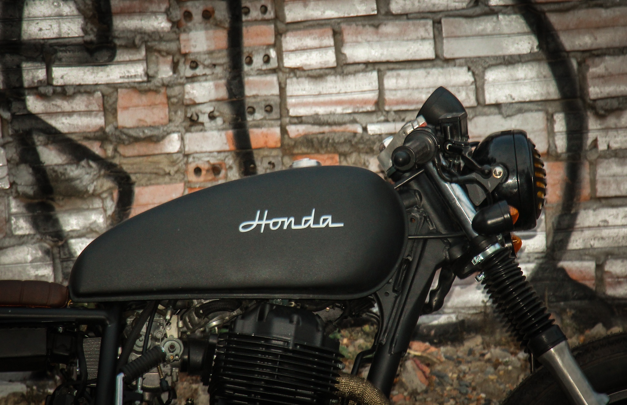 Honda CB400SS độ Brat Style ảnh 4 Honda CB400SS do Brat Style anh 4