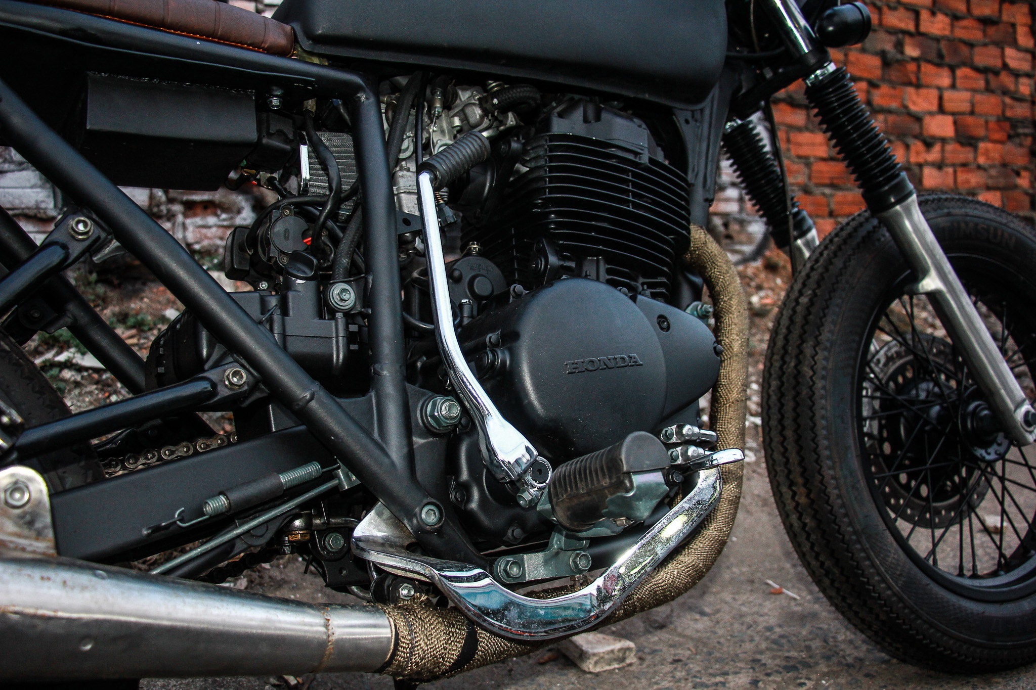 Honda CB400SS độ Brat Style ảnh 8 Honda CB400SS do Brat Style anh 8