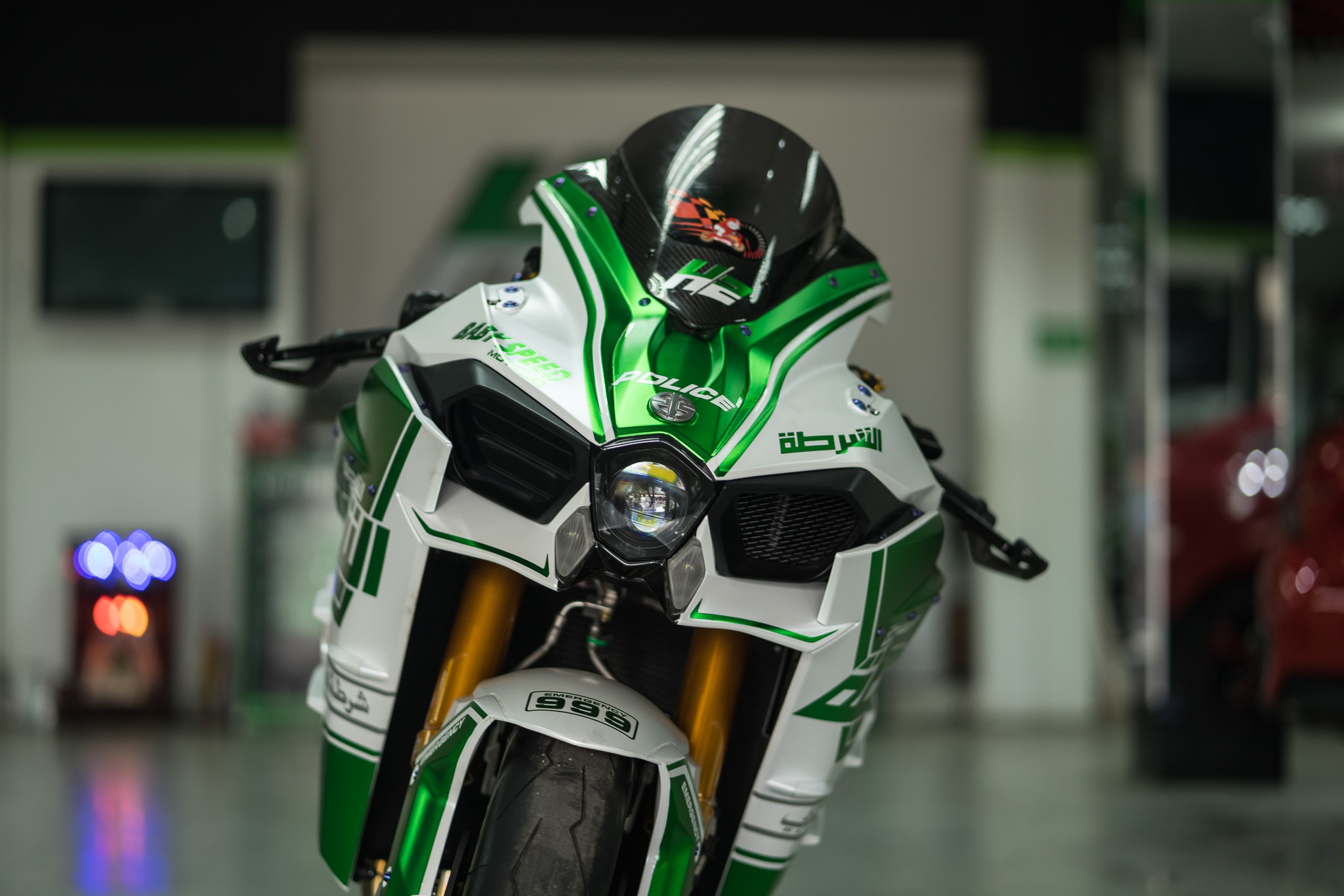 Sieu moto Kawasaki H2 do tem canh sat Dubai anh 10