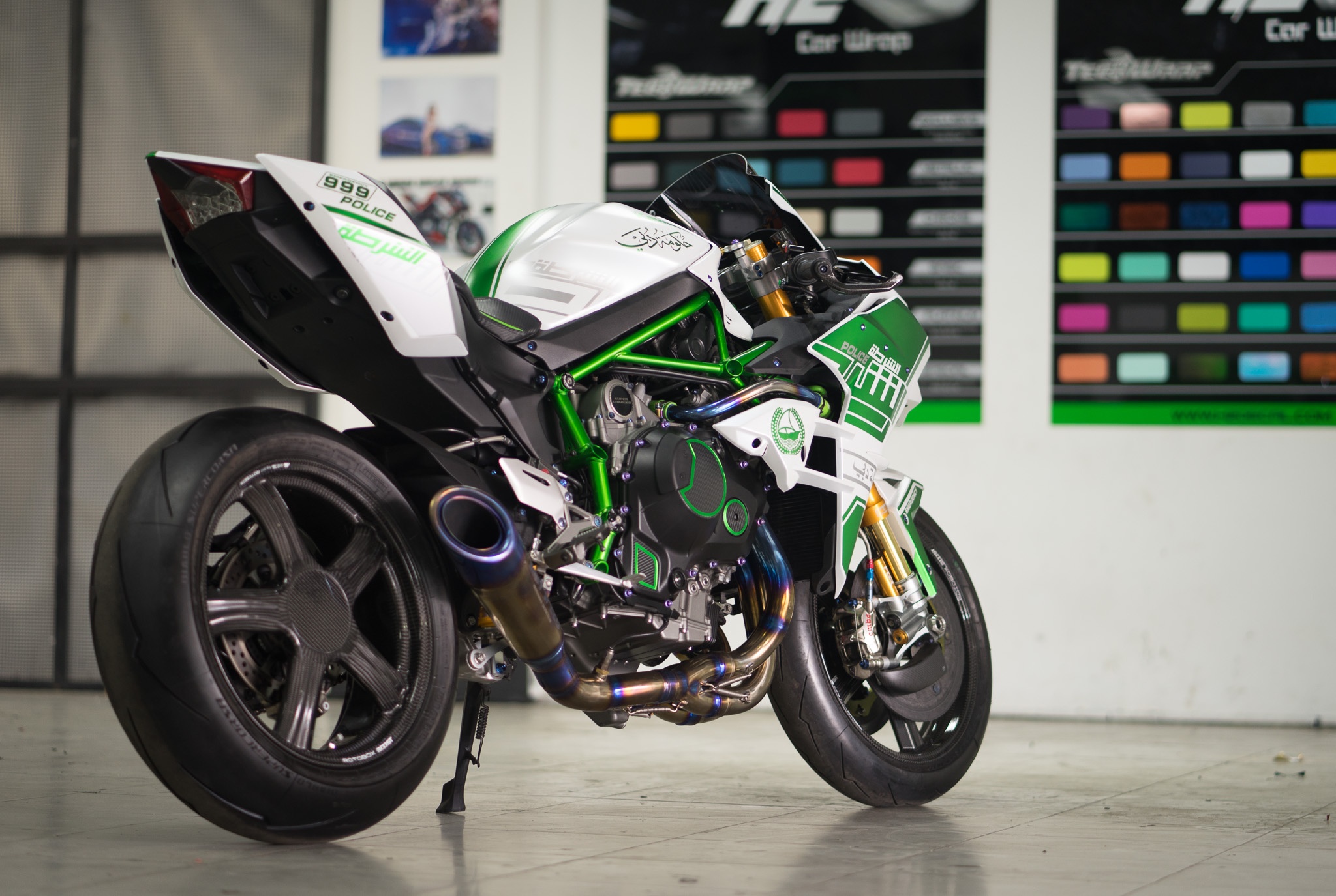 Sieu moto Kawasaki H2 do tem canh sat Dubai anh 3