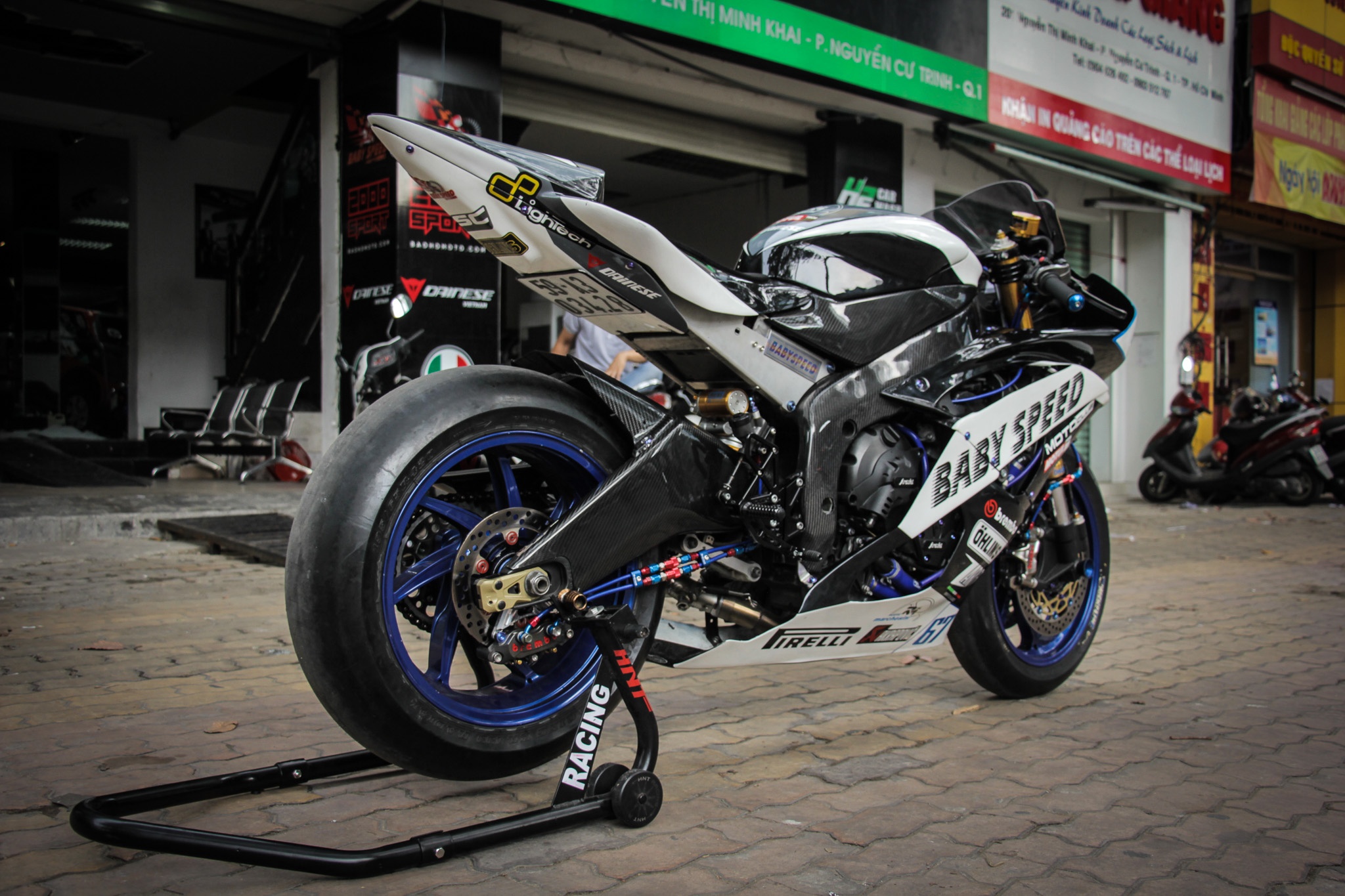 Yamaha R6 do phong cach xe dua SBK anh 9