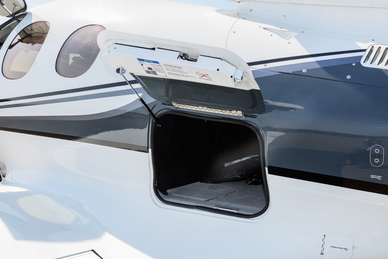 Chi tiet may bay ca nhan re nhat the gioi anh 6