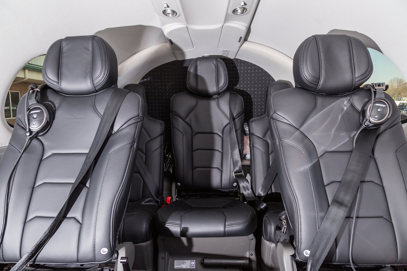 Chi tiet may bay ca nhan re nhat the gioi anh 7