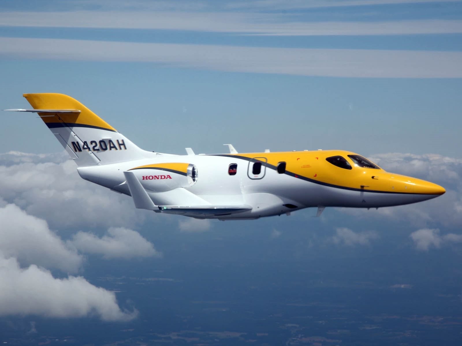 Can canh may bay HondaJet Elite anh 5