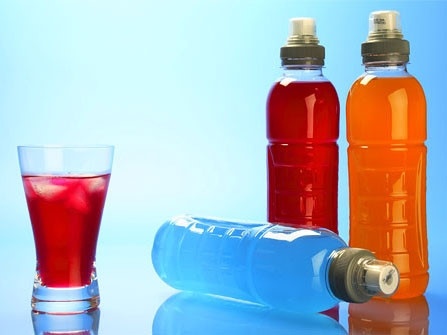 Nhung vat dung khong nen de trong cop xe may anh 7