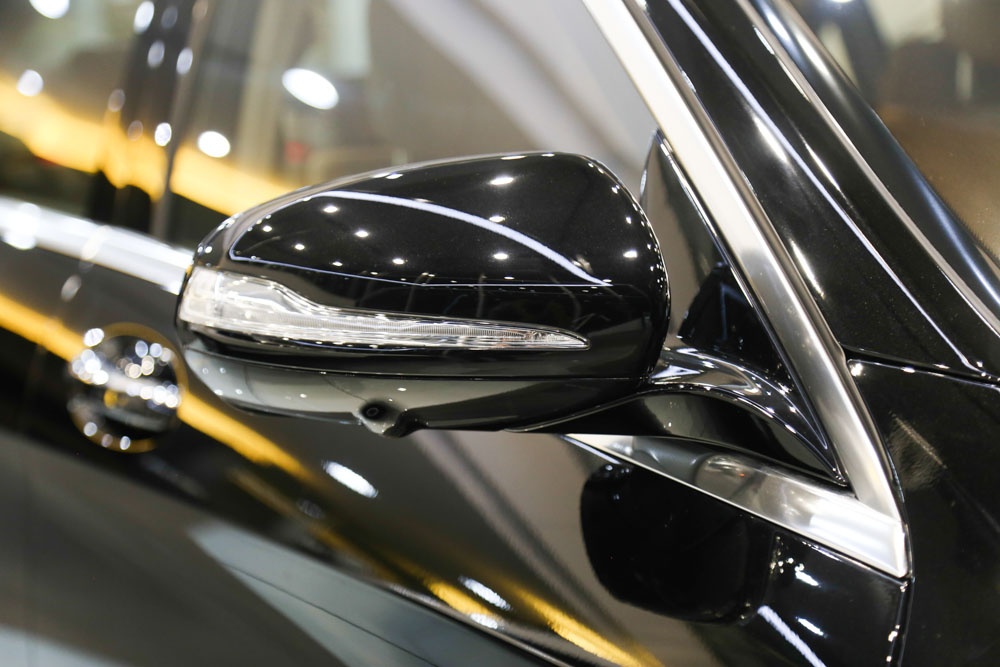 Can canh Mercedes-Benz S450 anh 5