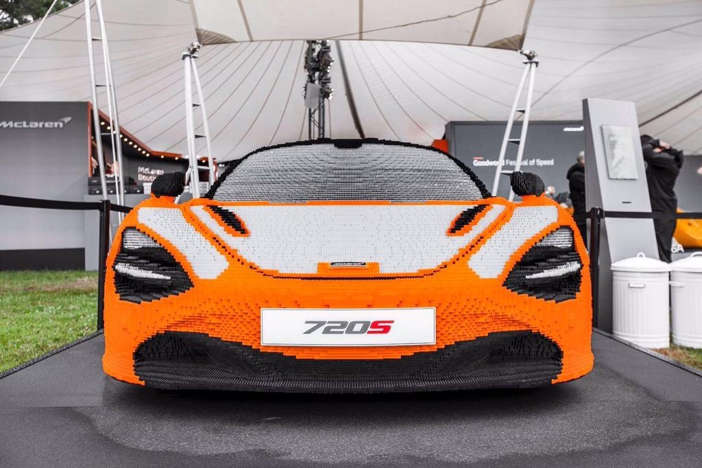 Sieu xe McLaren 720S lam tu 280.000 vien Lego hinh anh