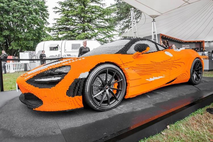 Sieu xe McLaren 720S lam bang lego anh 6