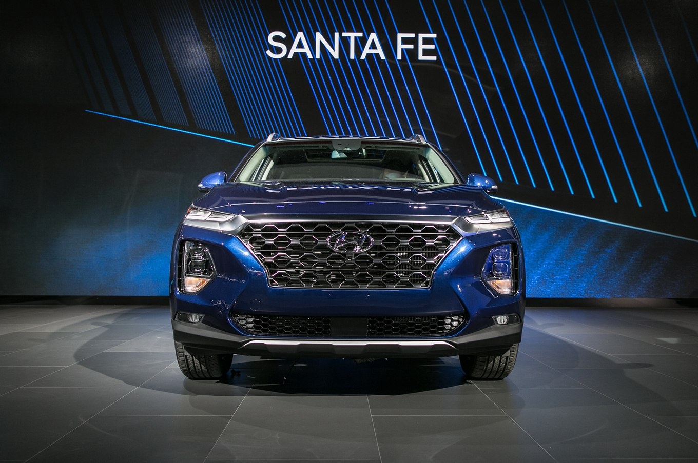 Hyundai Santa-Fe 2019 chinh thuc san xuat anh 2