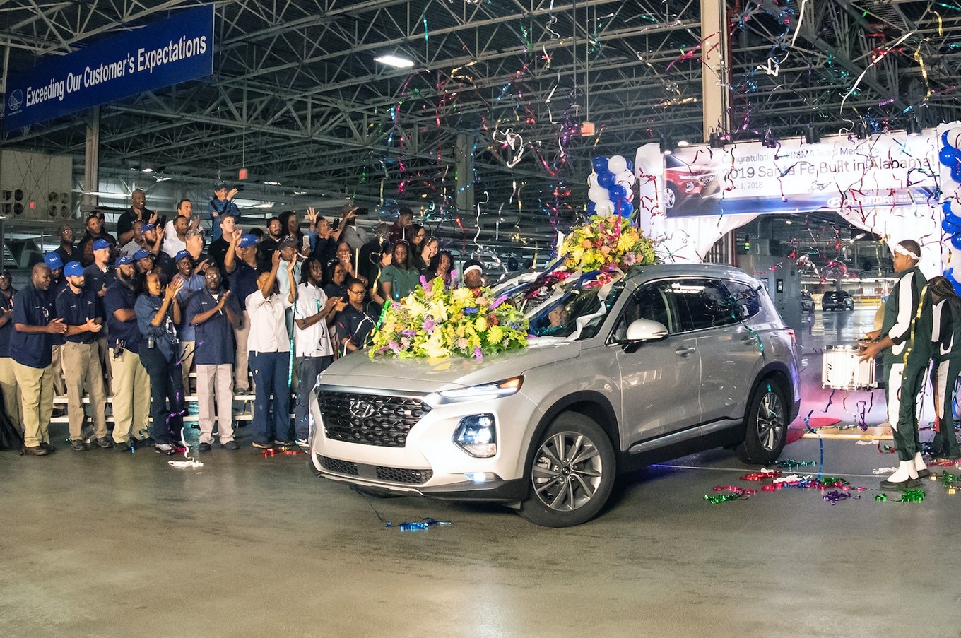 Hyundai Santa-Fe 2019 chinh thuc san xuat anh 1