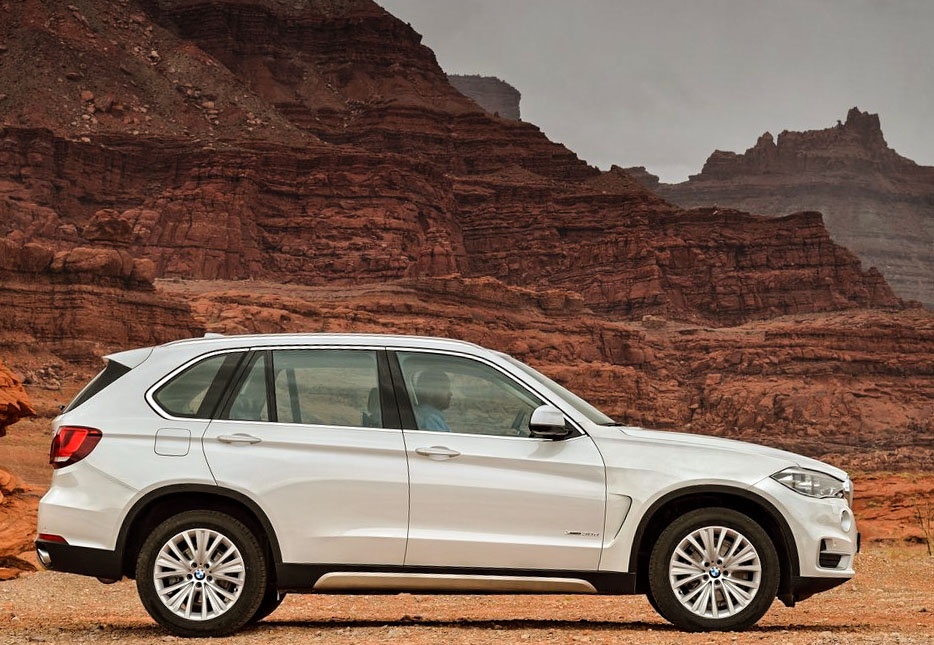 So sanh BMW X5 2019 va BMW X5 cu anh 21