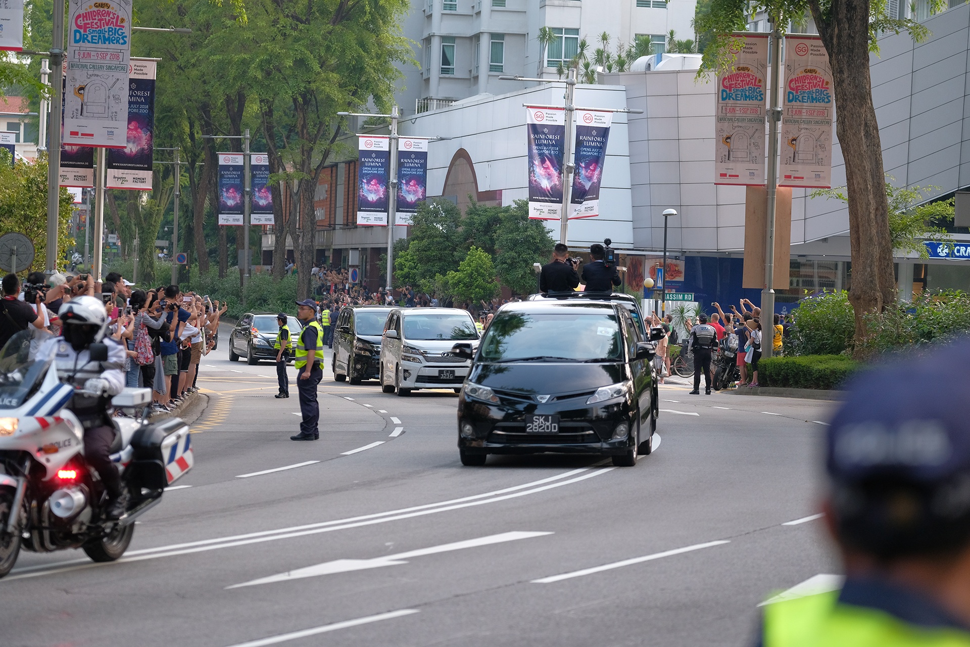 Doan xe ho tong ong Kim Jong Un anh 3