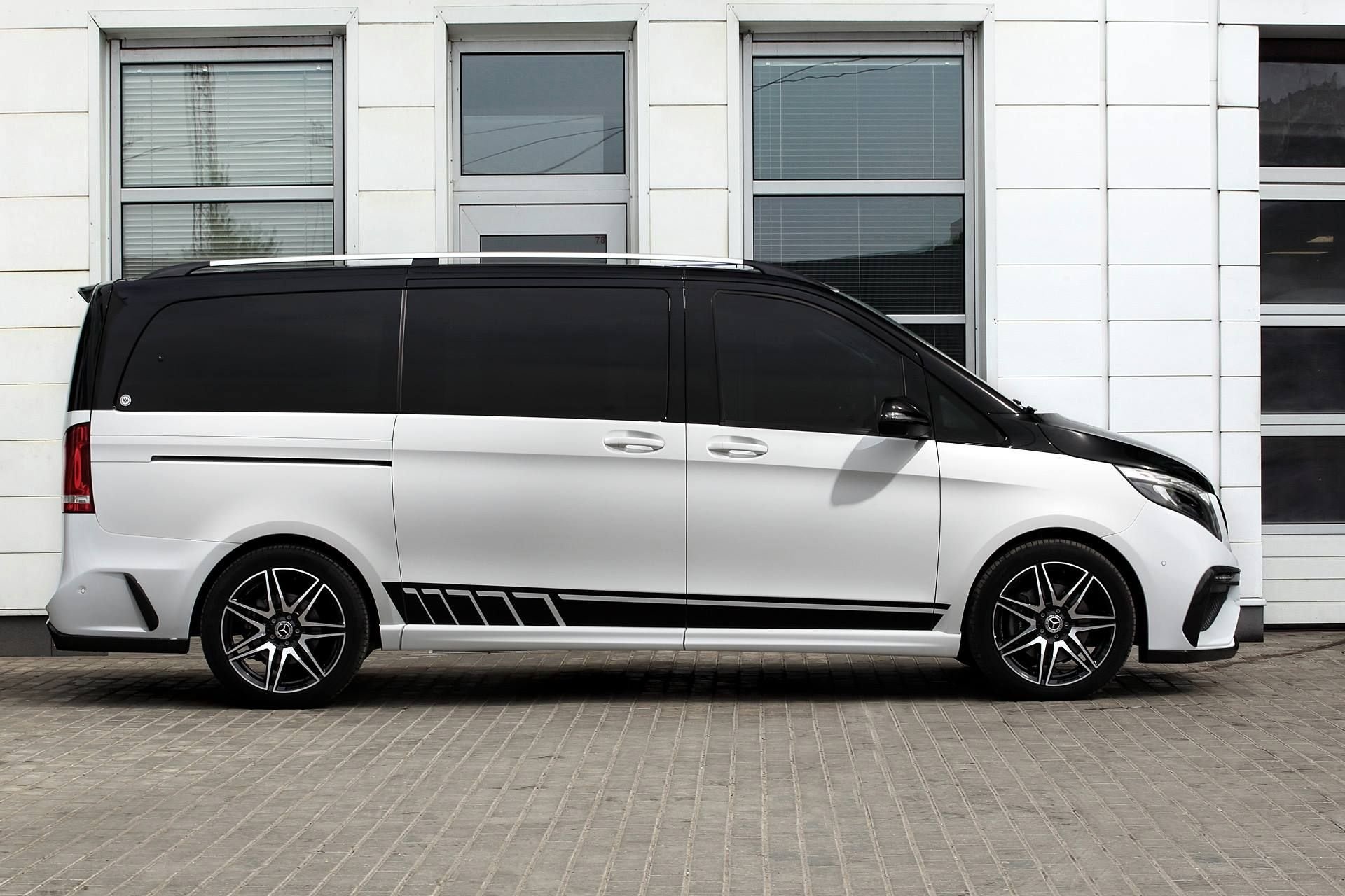 Ban do Mercedes V-Class cua tho do Nga anh 7