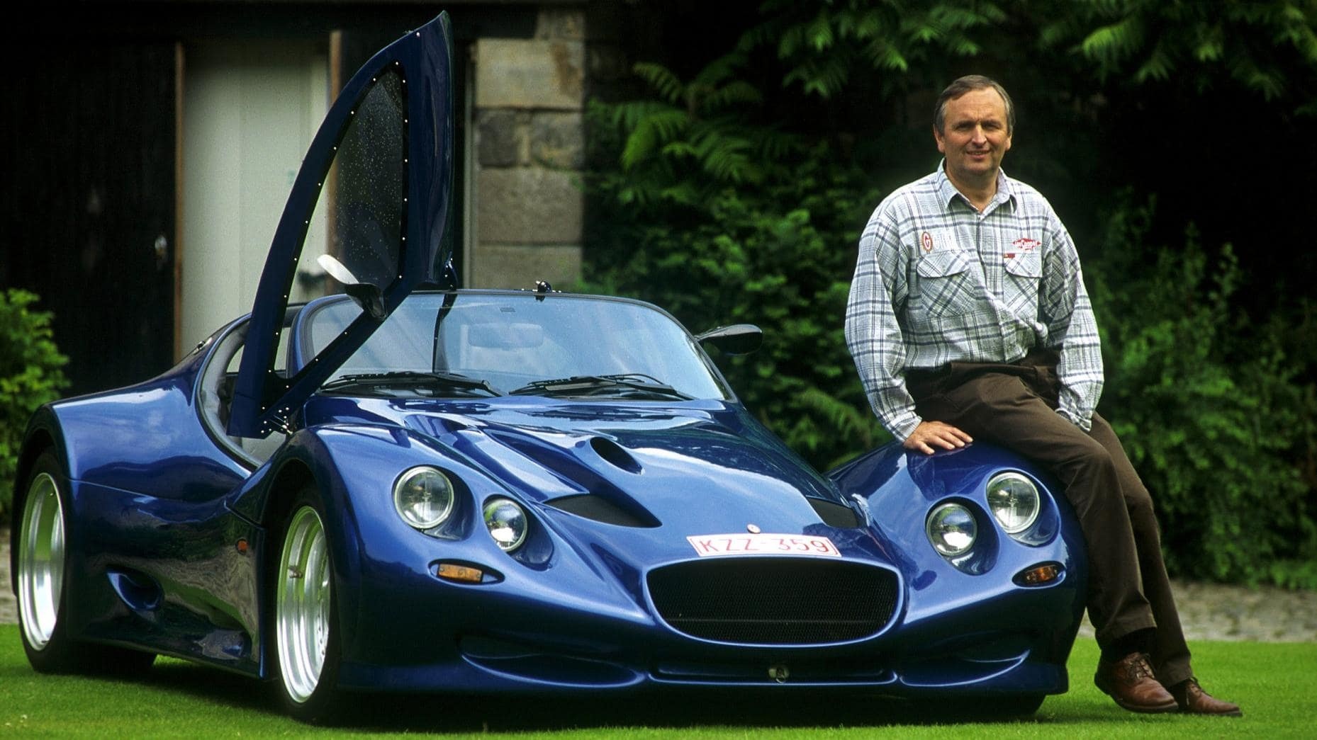 10 mau xe noi tieng cua cac quoc gia du World Cup anh 8