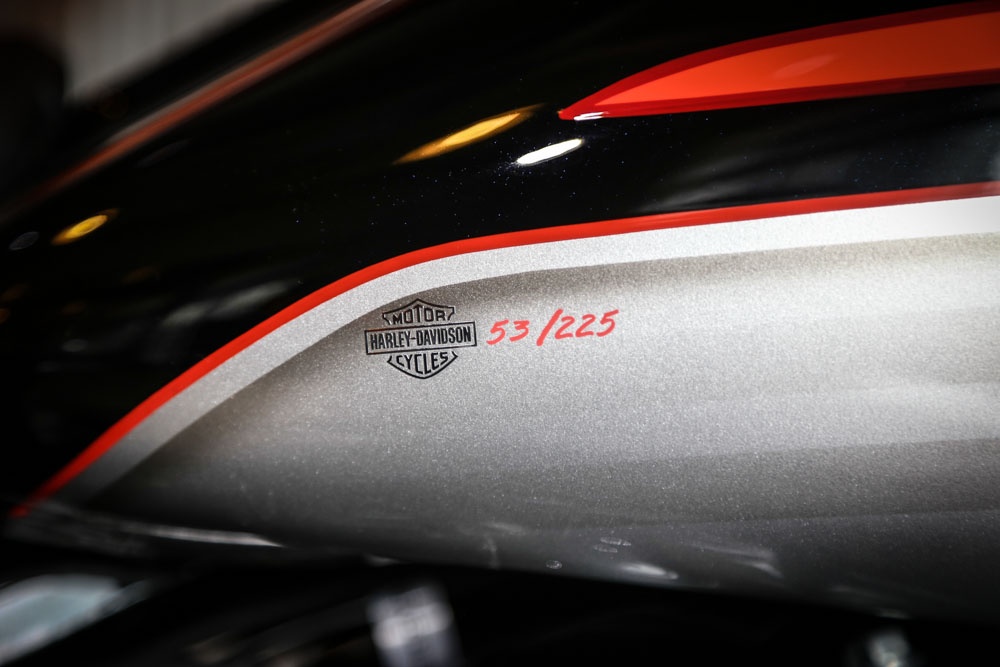 Can canh Harley-Davidson Street Glide Special Edition doc nhat VN anh 3