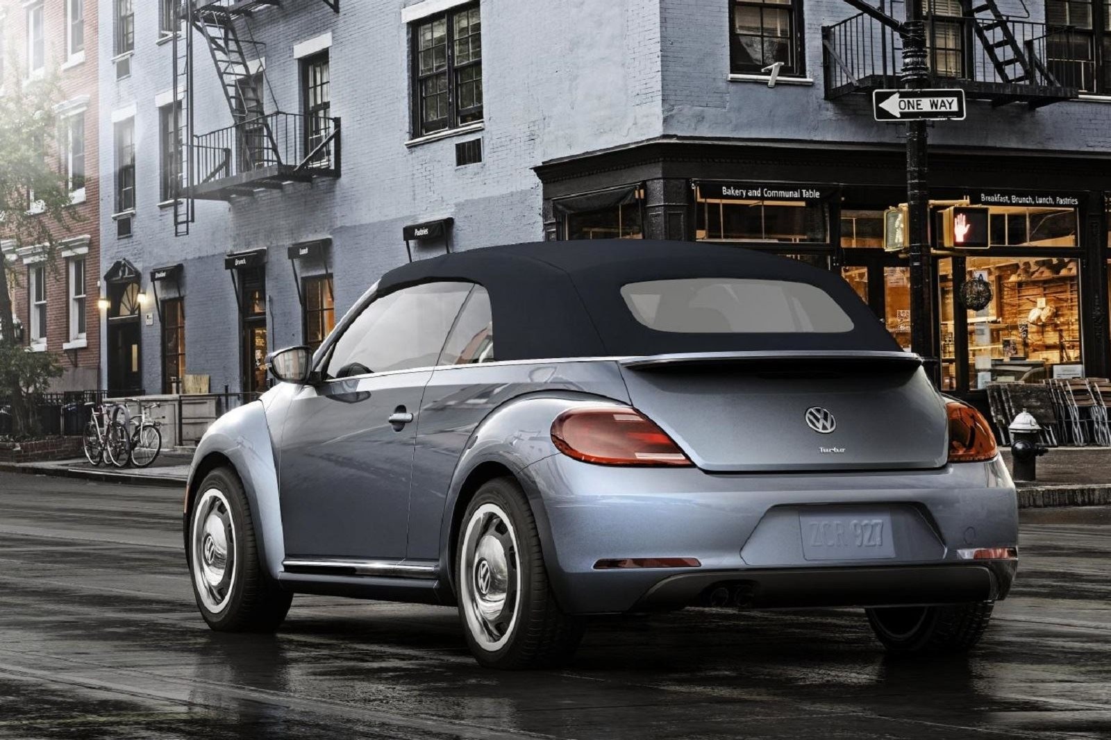 10 mau xe mui tran ly tuong cho mua he anh 6