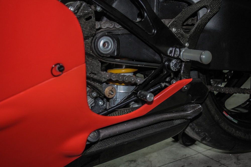 Can canh Ducati Desmosedici RR dau tien tai Viet Nam anh 9