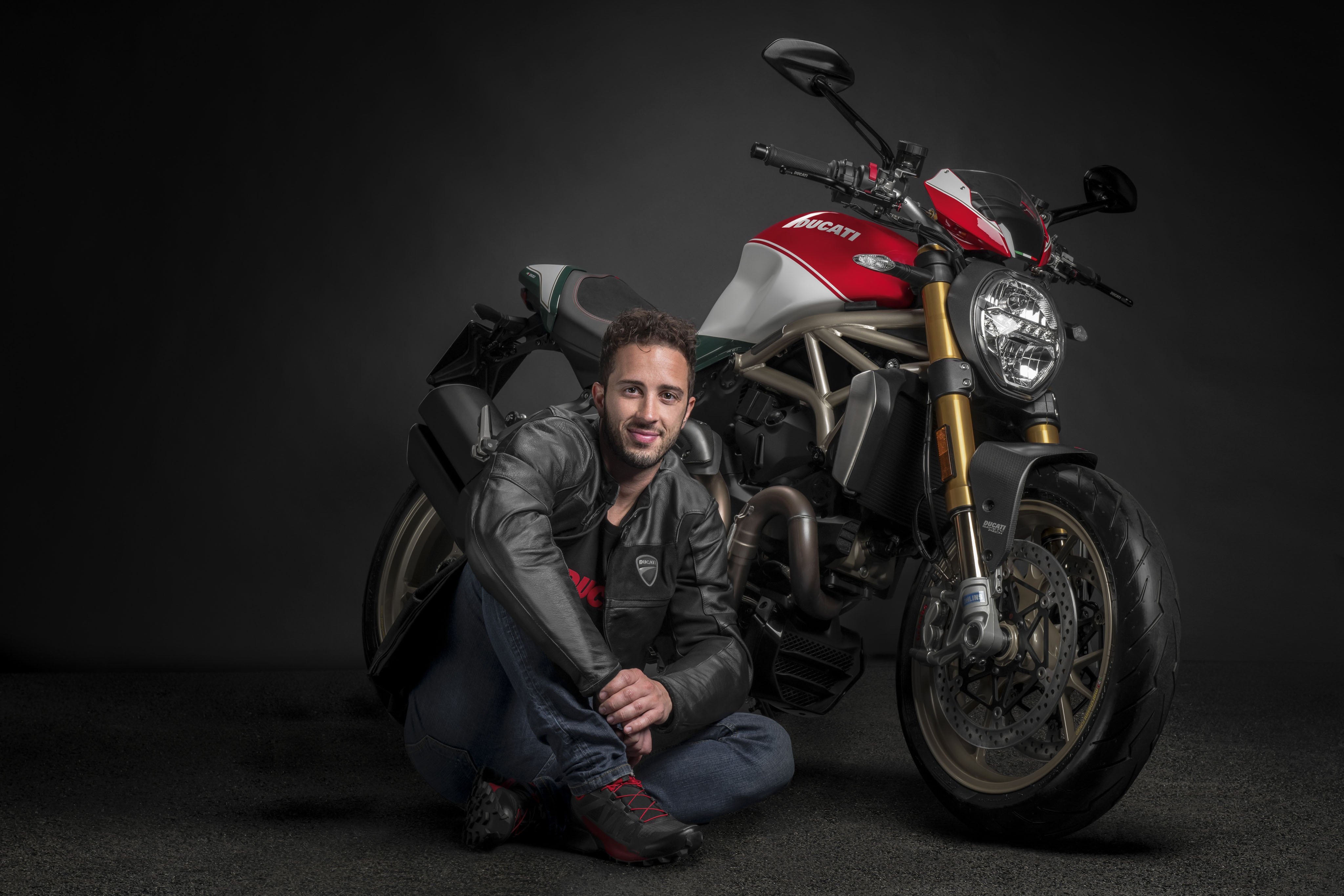 Ducati ra mat Monster 1200 ban dac biet ky niem 25 nam hinh anh