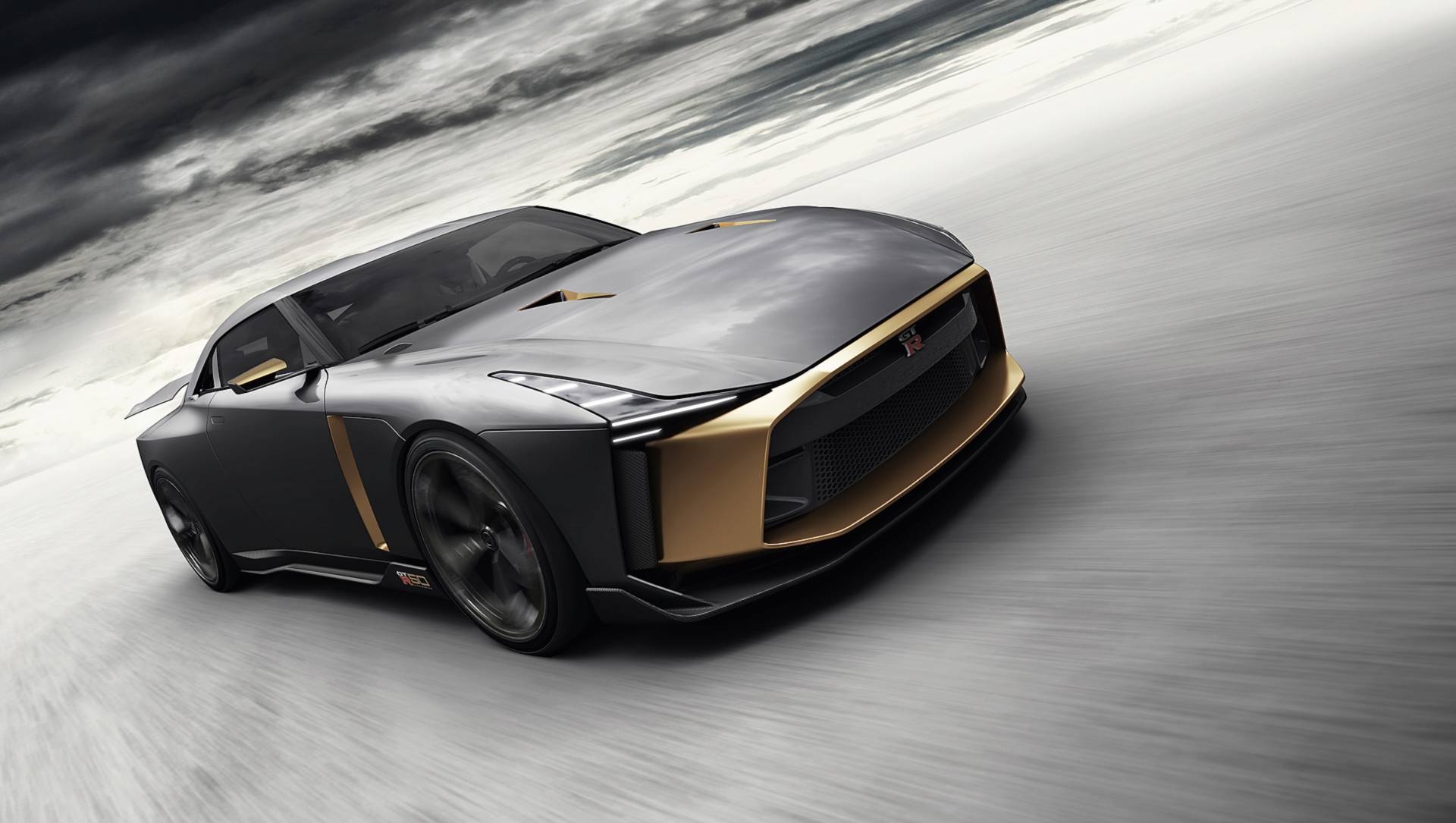 Nissan GT-R50 phien ban dac biet ra mat anh 2