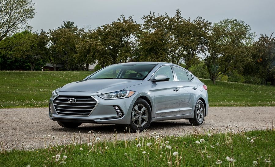 10 mau sedan ban chay nhat o My anh 7