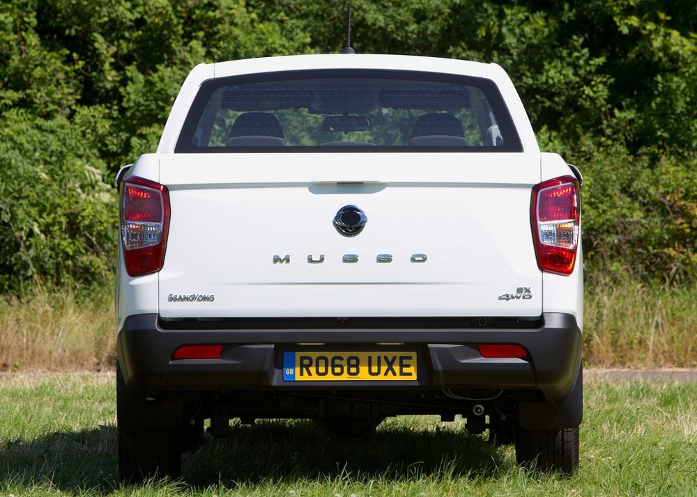 Chi tiet mau ban tai SsangYong Musso anh 12