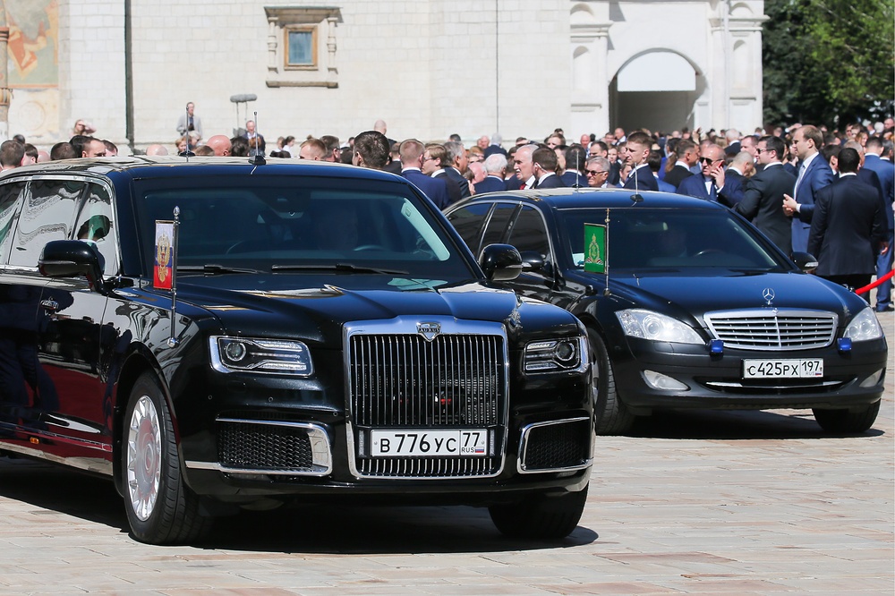 Xe limousine Cortege cua Tong thong Nga Putin anh 7