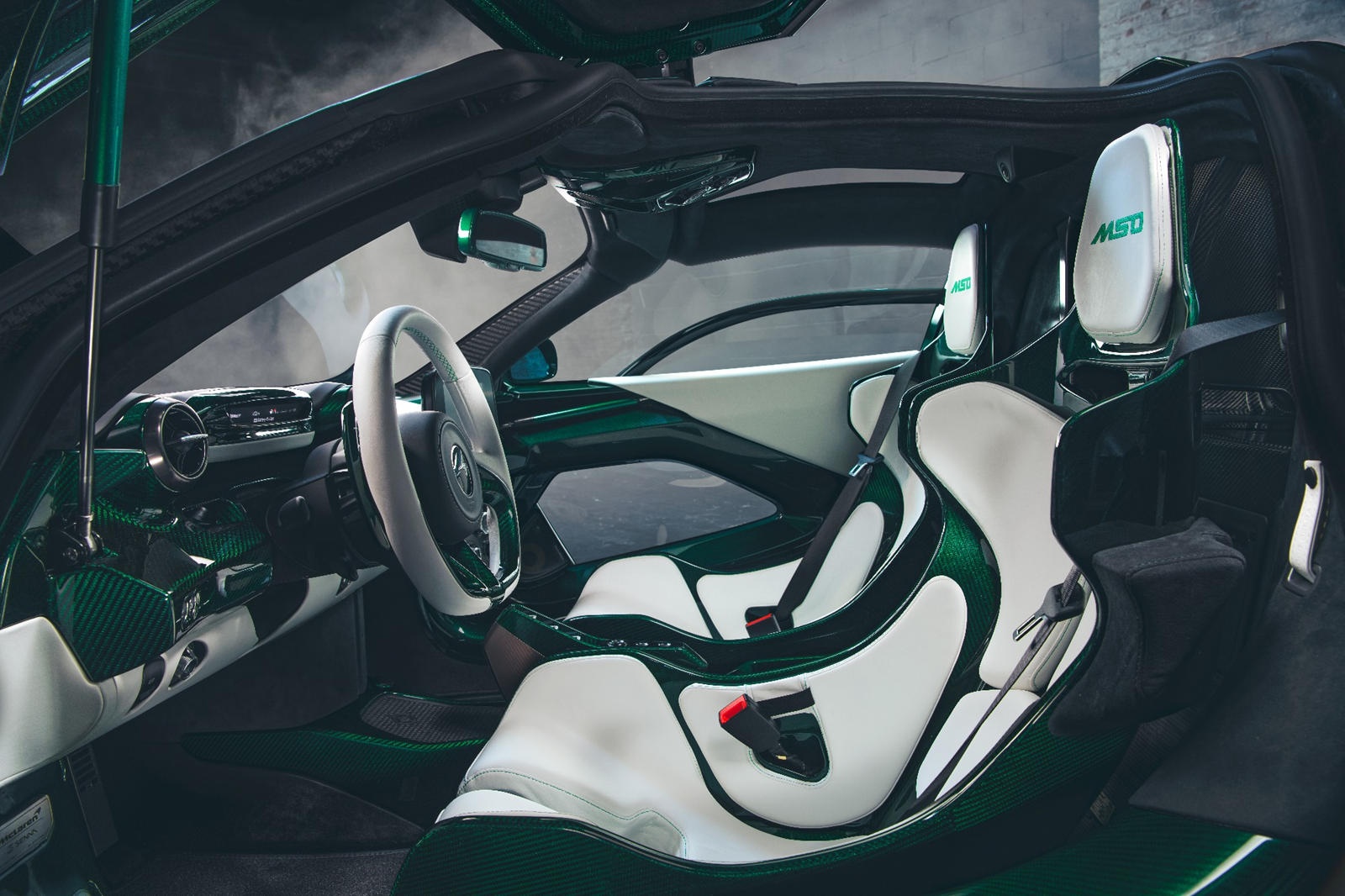 10 sieu xe trieu do co noi that dep nhat anh 7