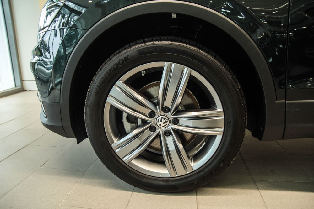 Chi tiet SUV Volkswagen Tiguan Allspace 2018 anh 6
