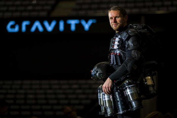 Do phan luc giong 'Iron Man' duoc rao ban anh 3