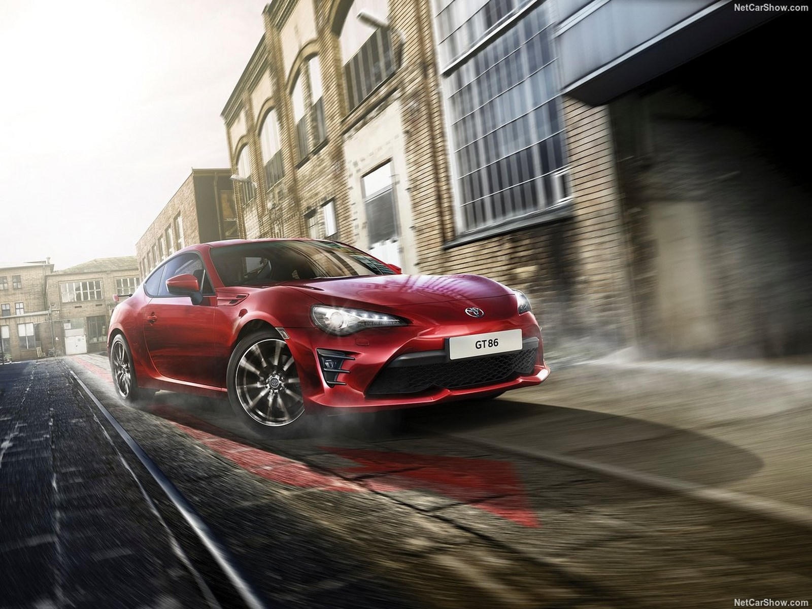 10 mau xe concept dep nhung ban san xuat lai xau anh 10