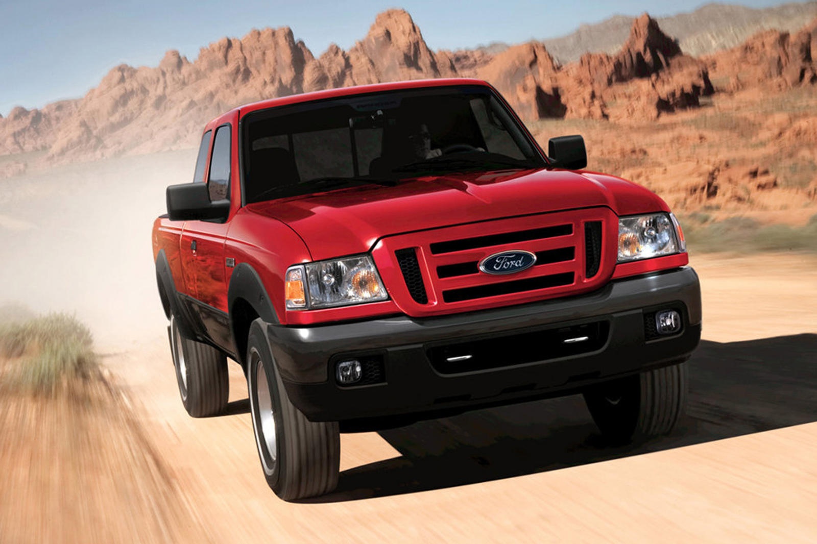 Ford tra 1.000 USD cho moi chiec Ranger 2006 den sua tui khi hinh anh