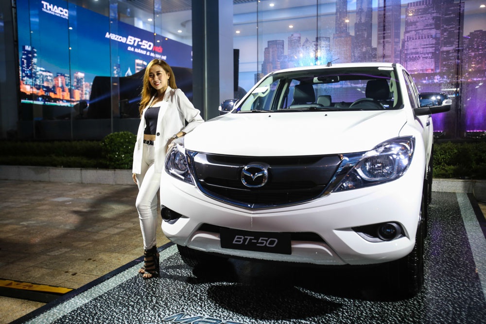 Mazda BT-50 huong thue nhap khau 0% ve VN voi nhieu nang cap moi hinh anh