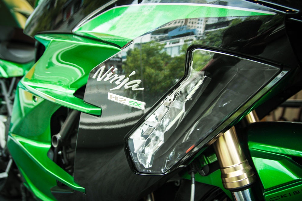 Kawasaki H2 SX SE dau tien tai Viet Nam anh 5