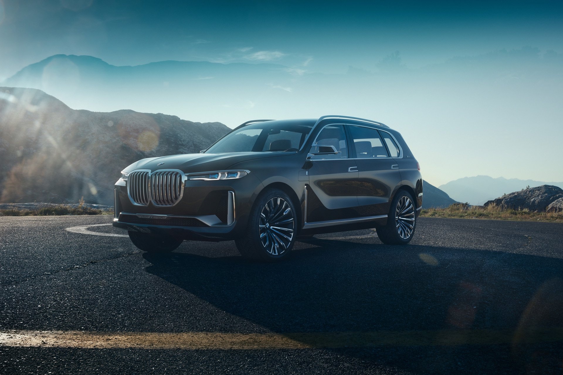 BMW X7 M Performance ảnh 1 BMW X7 M Performance anh 1