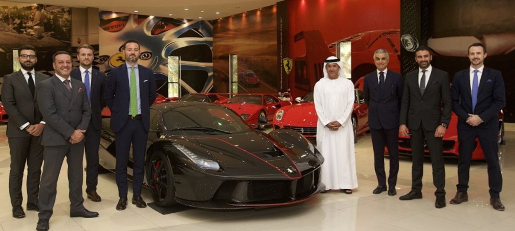 Bo suu tap sieu xe cua Hoang tu Abu Dhabi hinh anh