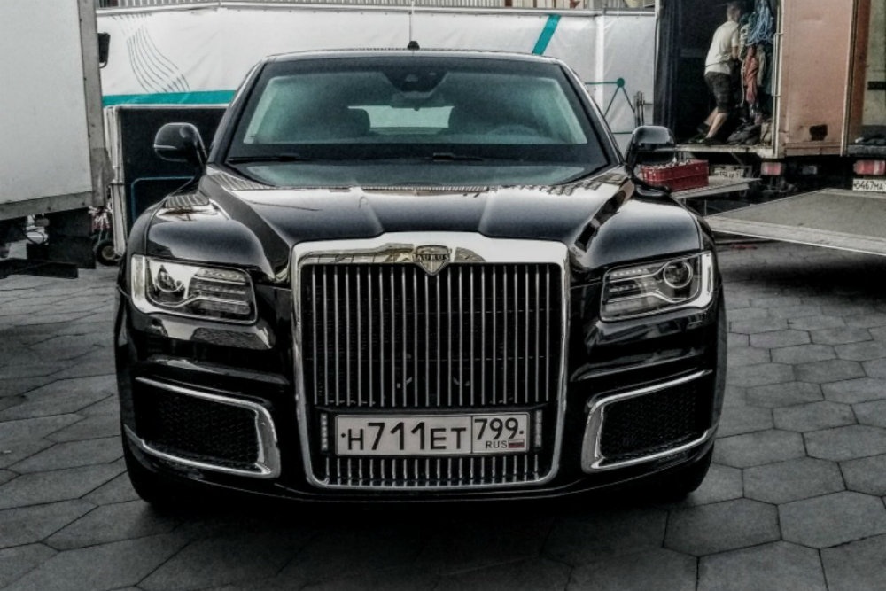 Limousine của Tổng thống Nga Putin ảnh 7 Limousine cua Tong thong Nga Putin anh 7