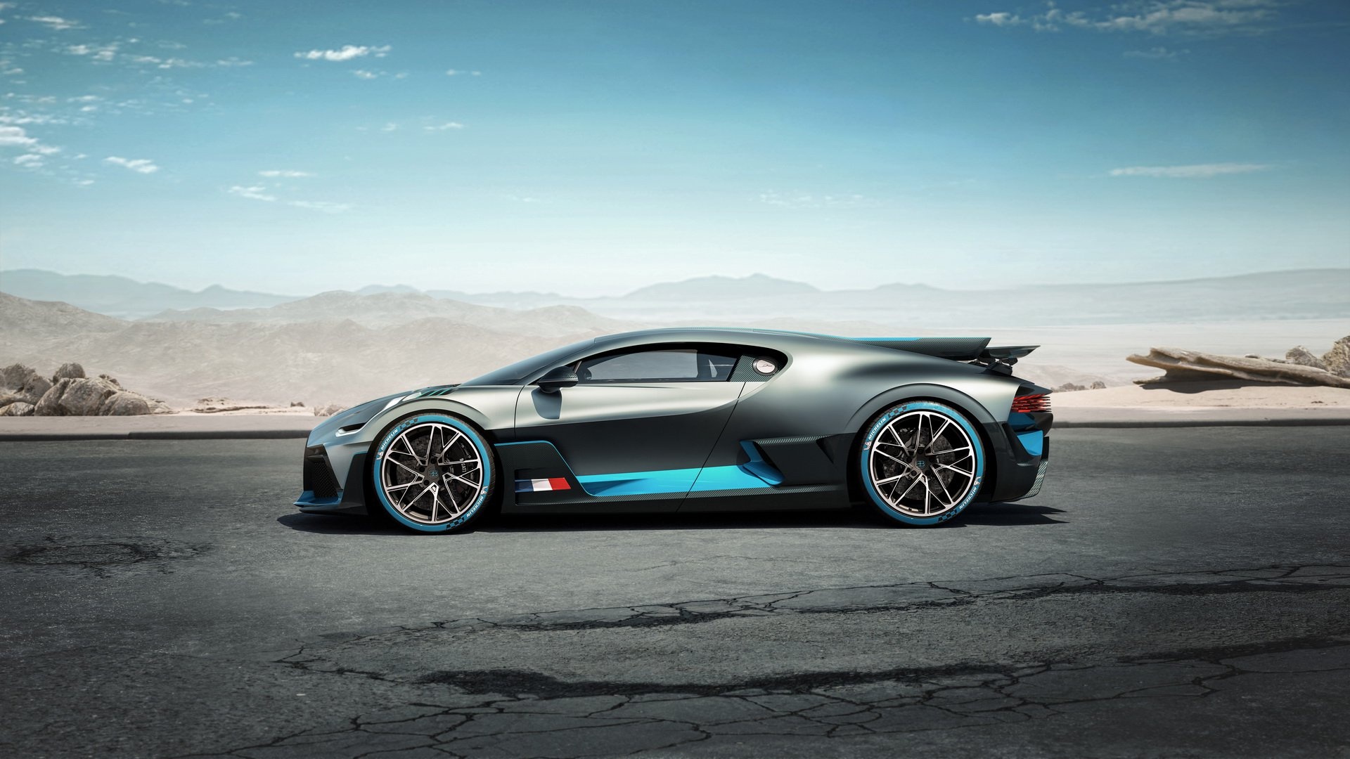 Sieu xe Bugatti Divo ra mat anh 14