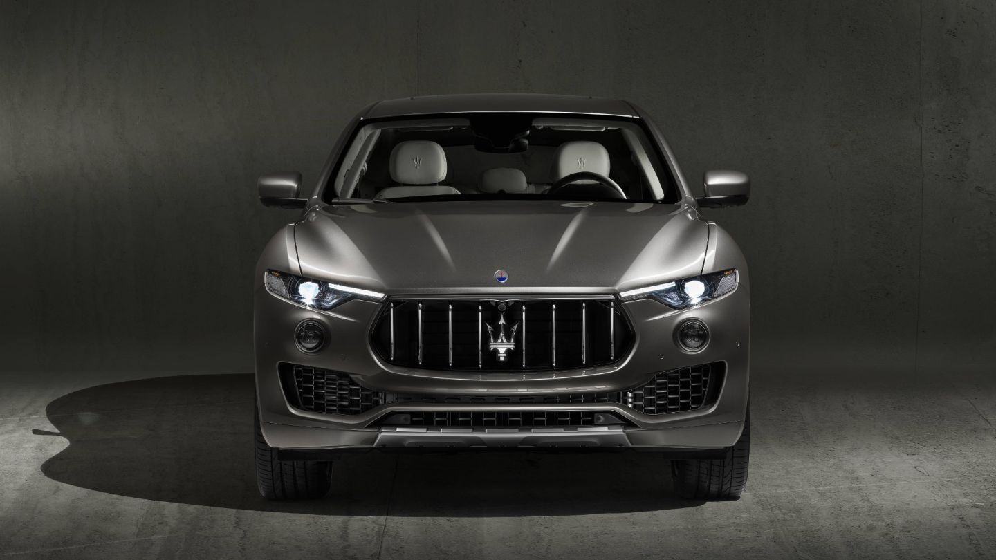 Xe cua Son Heung-Min anh 5