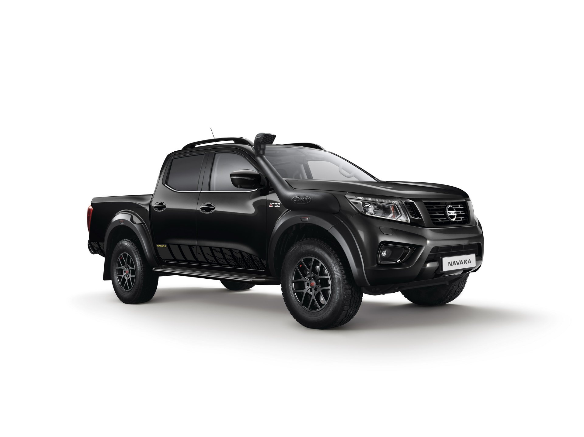 Nissan Navara N-Guard ảnh 3 Nissan Navara N-Guard anh 3