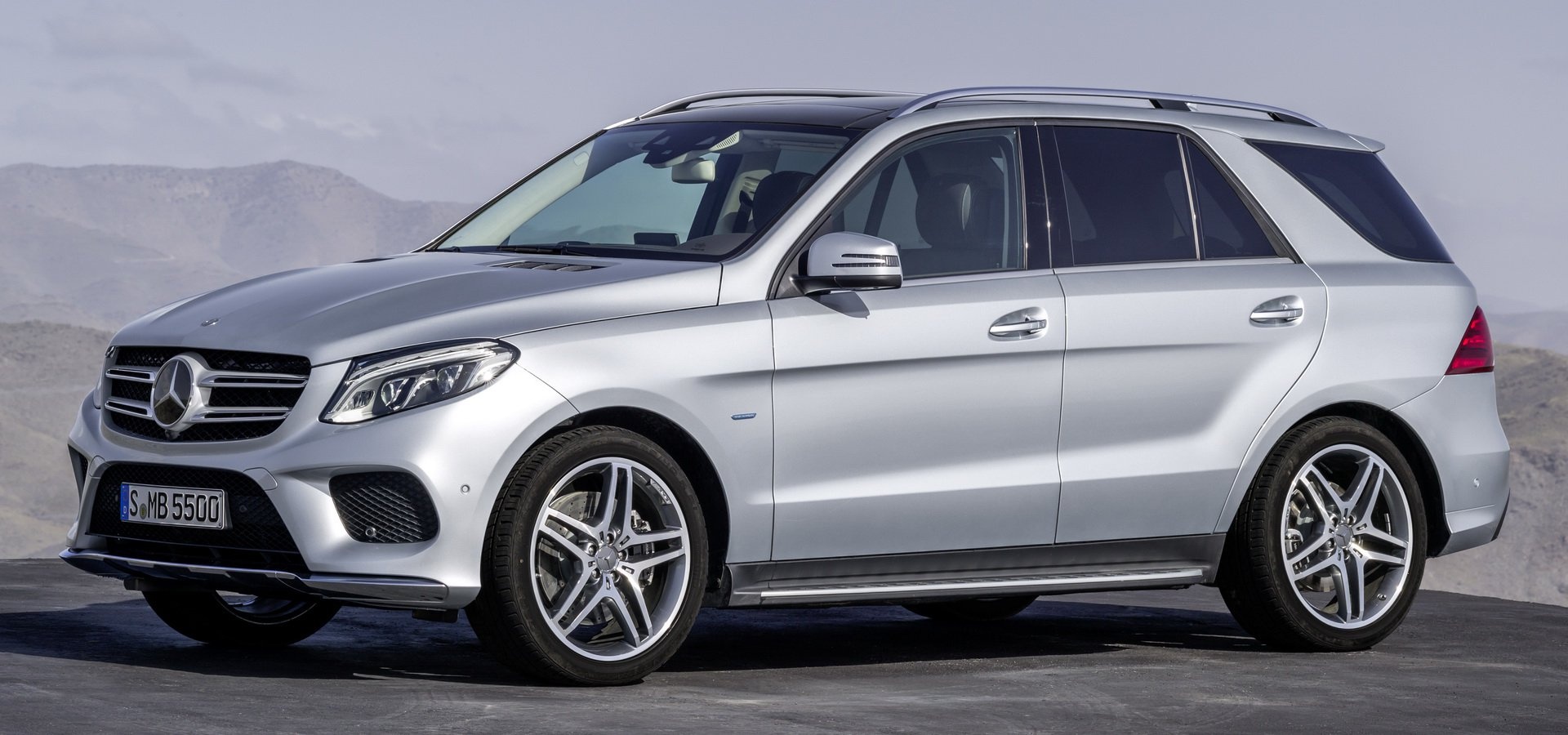 So sanh Mercedes-Benz GLE 2019 anh 2