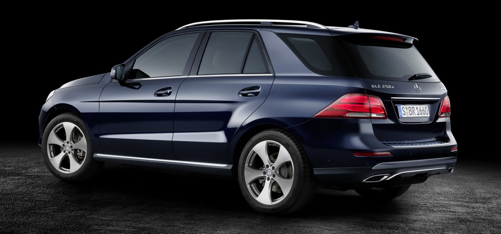 So sanh Mercedes-Benz GLE 2019 anh 14